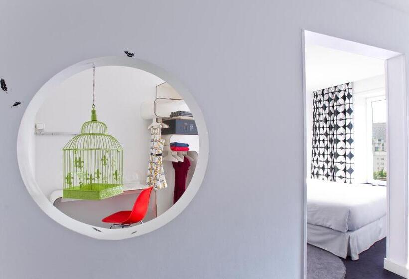 سوییت جونیور, Gat Point Charlie