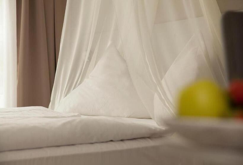 اتاق استاندارد, Kiez Pension Berlin