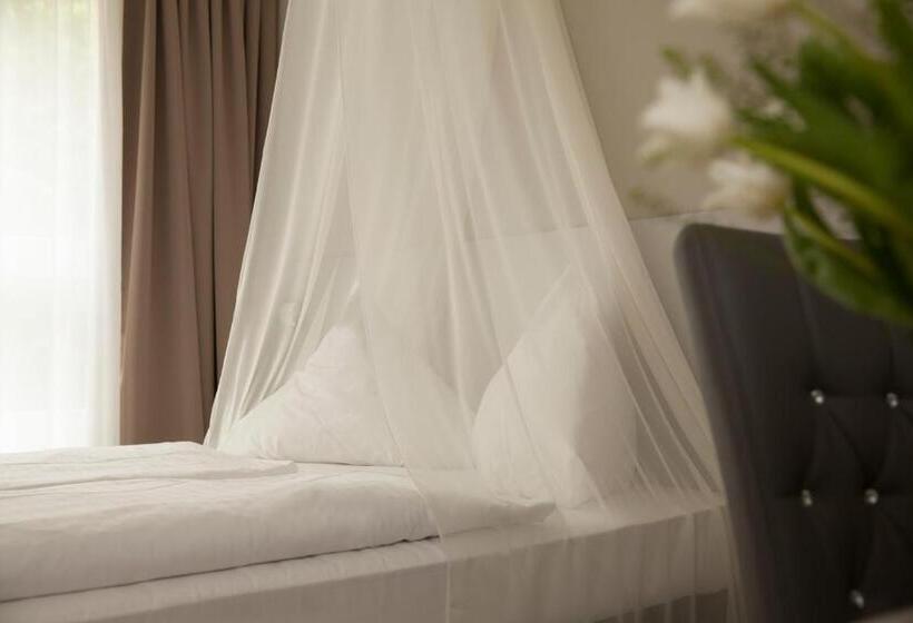 اتاق استاندارد, Kiez Pension Berlin