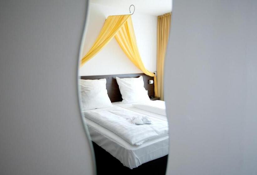 اتاق استاندارد, Kiez Pension Berlin