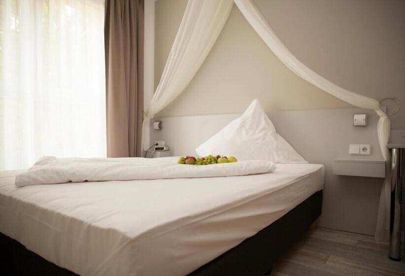 اتاق راحتی یک تخته, Kiez Pension Berlin