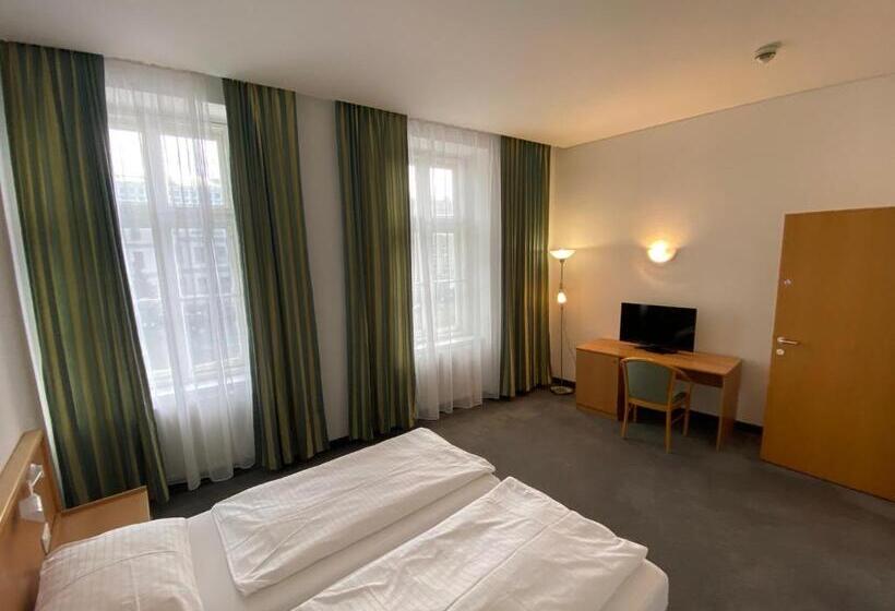 اتاق راحتی, Kolbeck Rooms