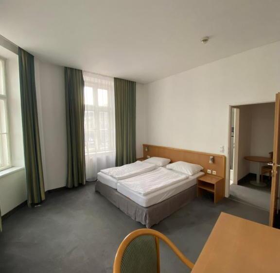 اتاق راحتی, Kolbeck Rooms