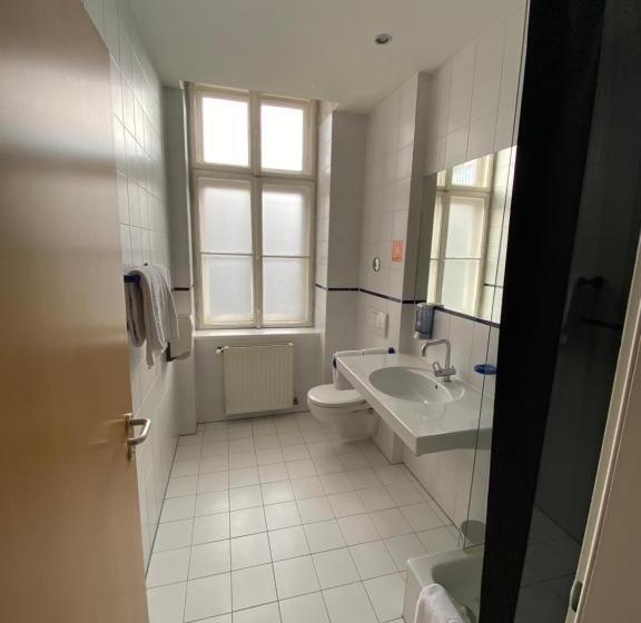 اتاق راحتی, Kolbeck Rooms