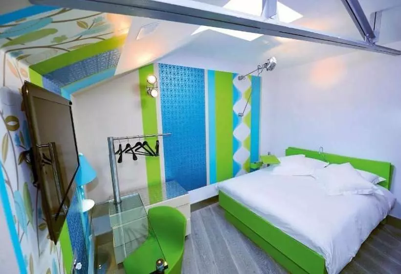 اتاق استاندارد, Le Dormeur Du Val