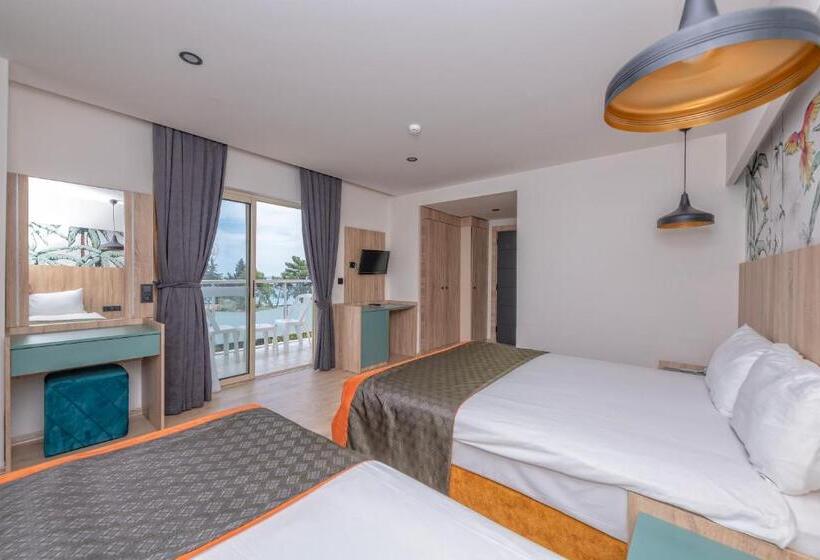 חדר סטנדרט, Lims Bona Dea Beach