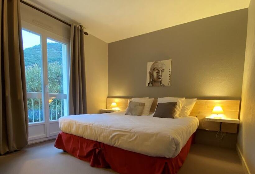 חדר סופריור, Logis Hôtel Médiéval, Montélimar Nord