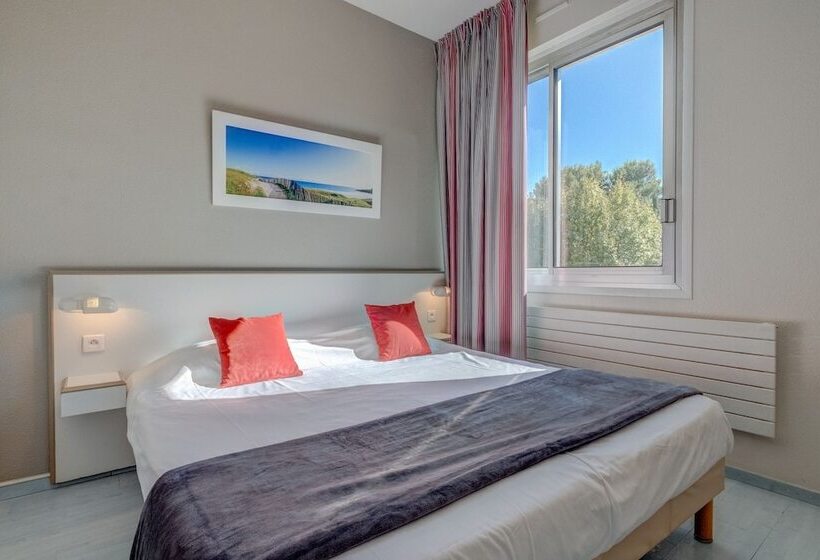 Номер Стандарт, Hôtel Miléade Méditerranée Port Fréjus