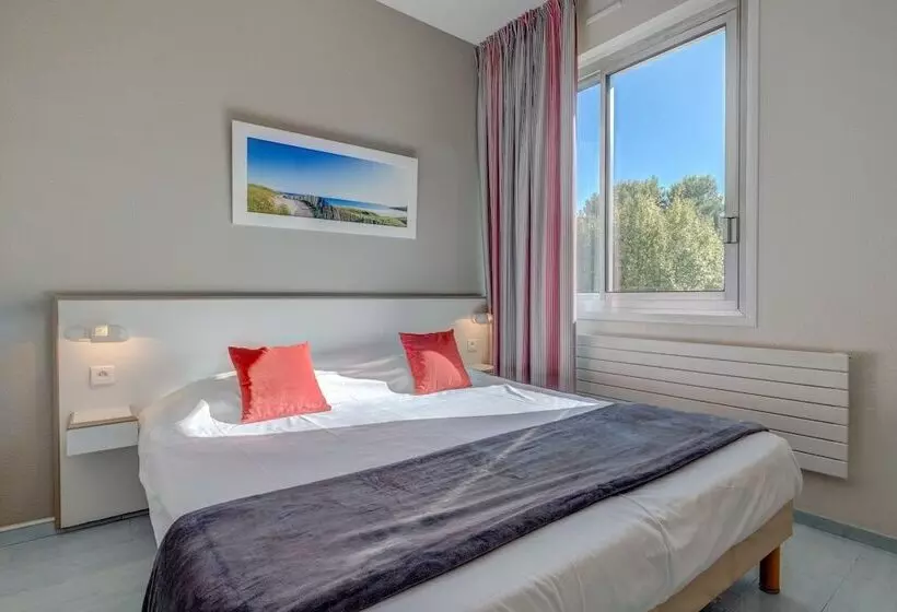 اتاق استاندارد, Hôtel Miléade Méditerranée   Port Fréjus
