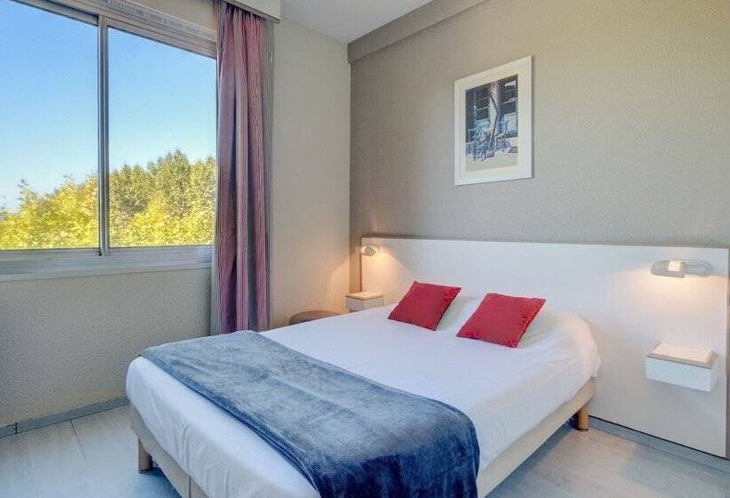 Номер Стандарт, Hôtel Miléade Méditerranée Port Fréjus