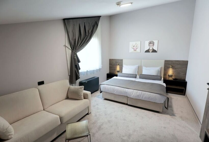 スイート, Milenij