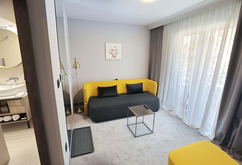 スイート, Milenij