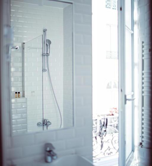 اتاق اجرایی سه نفره, Monsieur Helder