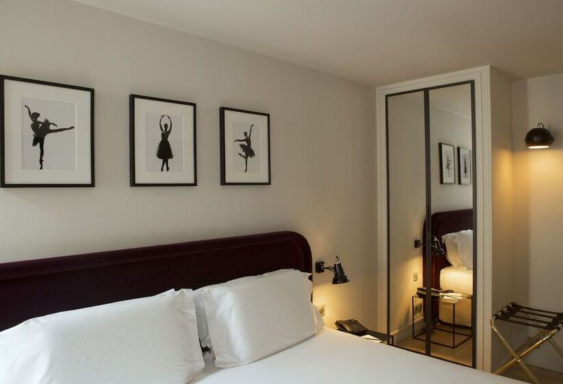 اتاق سوپریور, Monsieur Helder