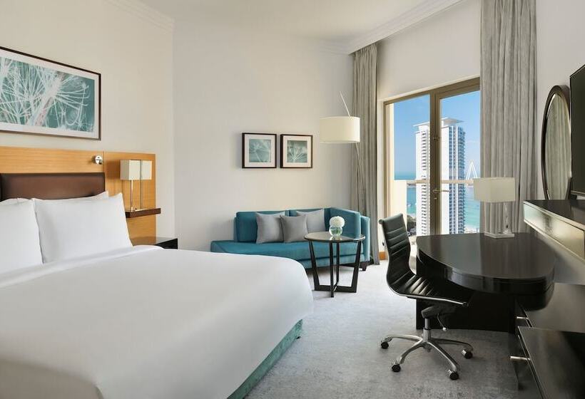 Номер Executive, Mövenpick Hotel Jumeirah Beach