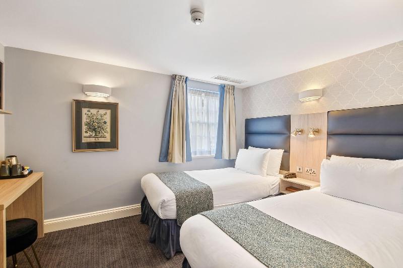 스탠다드 룸, The Judd