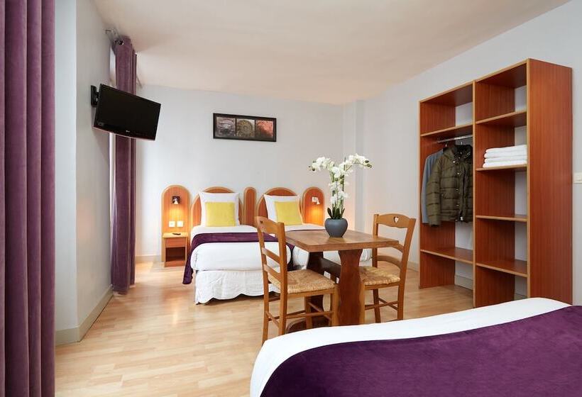 ファミリールーム, Viator