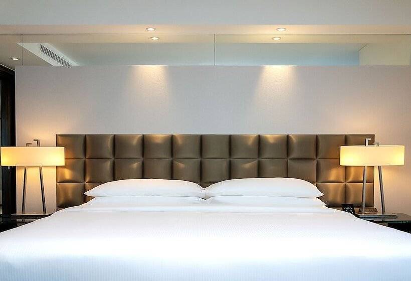 可观景的套房, Voco   Bonnington Dubai, An Ihg