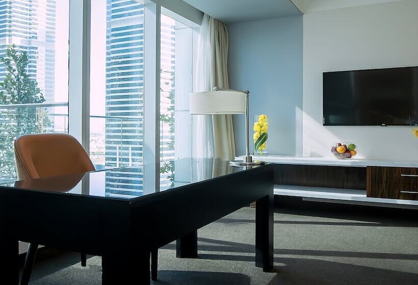 Люкс с Видом, Voco Bonnington Dubai, An Ihg