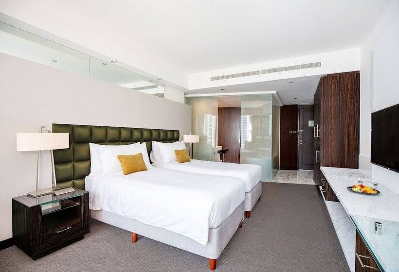 Номер Deluxe, Voco Bonnington Dubai, An Ihg