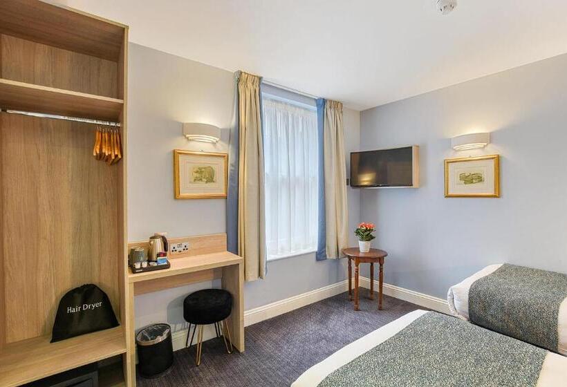 스탠다드 룸, The Judd