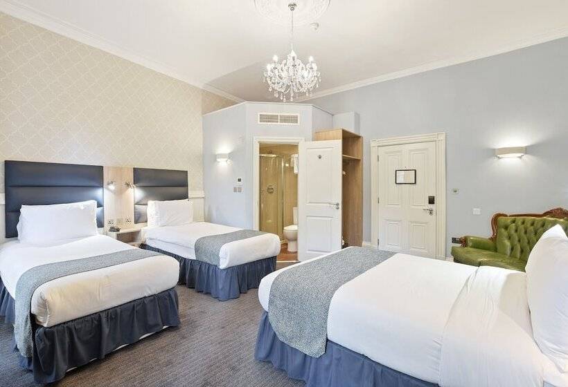 4인용 스탠다드 룸, The Judd