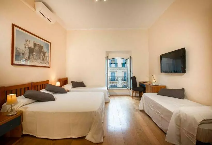 اتاق استاندارد چهار تخته, Tourist House B&b