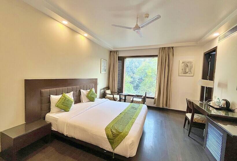 Номер Стандарт, Amber Inn By Orion Hotels