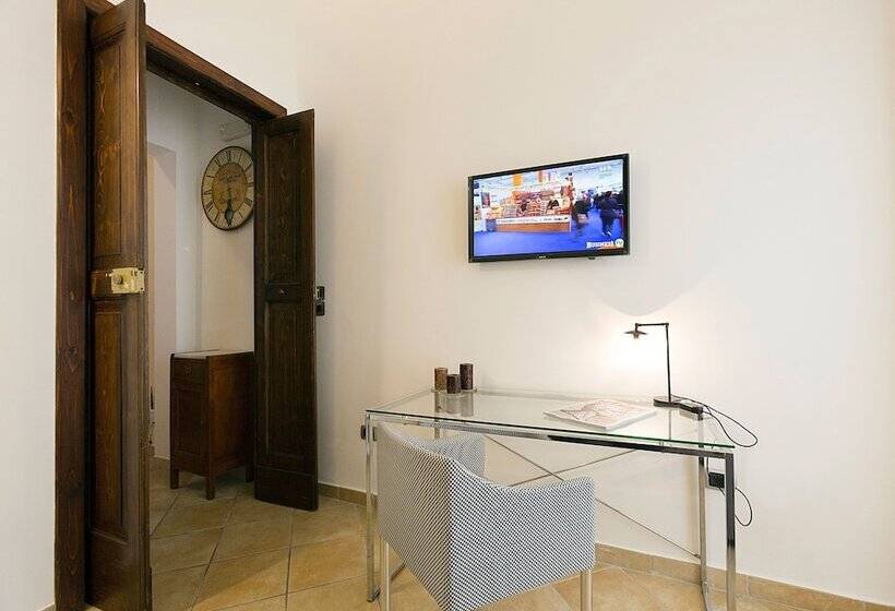 اتاق استاندارد, Nonna Jole