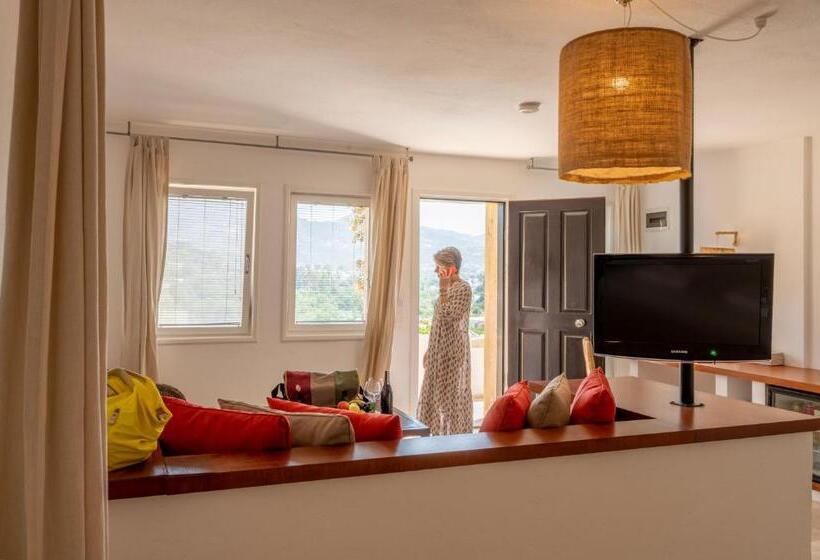 Junior Suite, 4reasons Hotel + Bistro | 12+