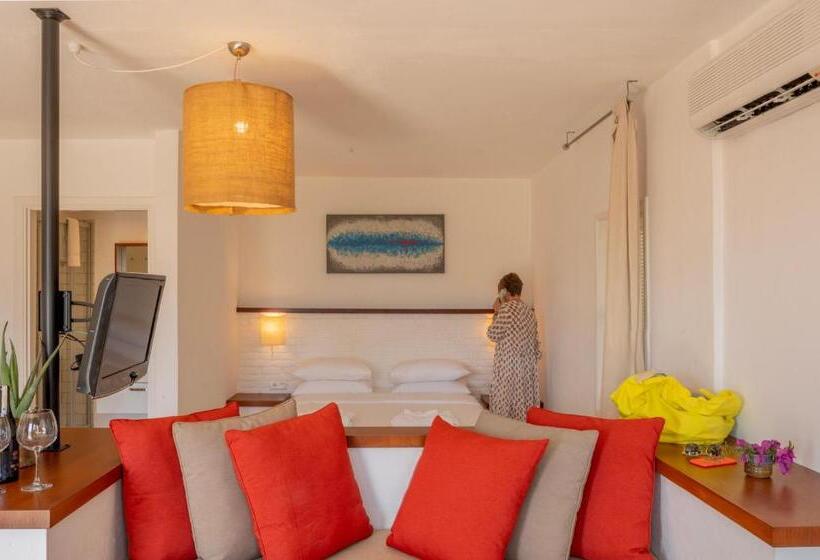 Junior Suite, 4reasons Hotel + Bistro | 12+