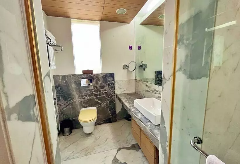デラックスルーム, Amber Inn By Orion Hotels