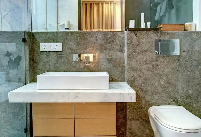 デラックスルーム, Amber Inn By Orion Hotels