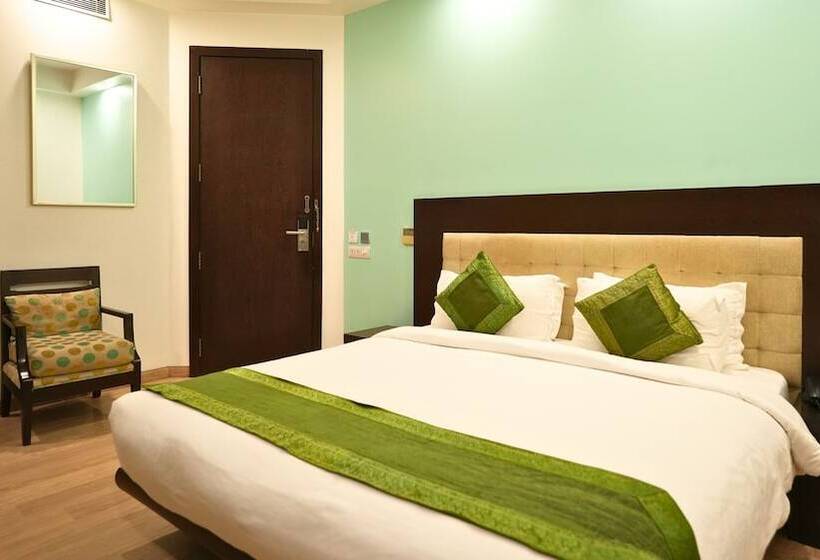 Номер Стандарт, Amber Inn By Orion Hotels