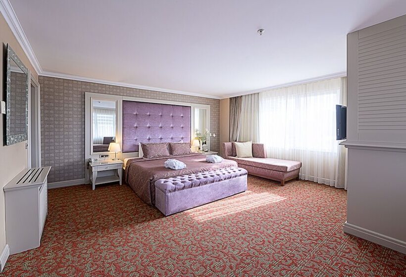 سوییت, Dream Hill Business Deluxe Hotel Asia