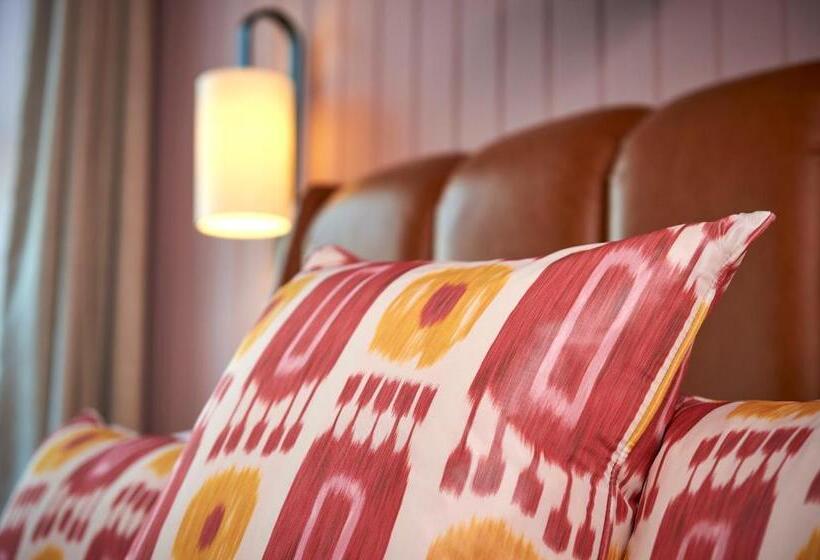 Люкс, Du Vin & Bistro Brighton