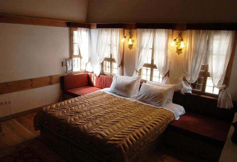 ジュニアスイート, Gulevi Safranbolu