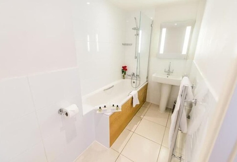 1间卧室的房子, Highfield Park