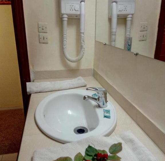 스탠다드 룸, Hôtel Le Tinsouline