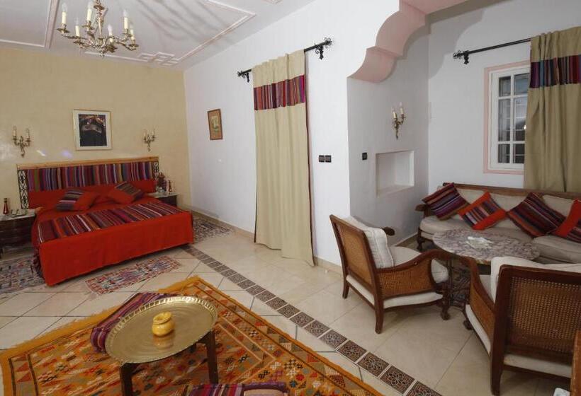 가든 전망 주니어 스위트, Hôtel Le Tinsouline