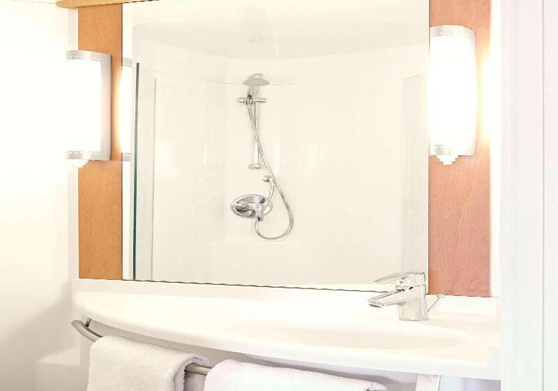 스탠다드 룸, Ibis Birmingham Airport Terminal Building  Nec