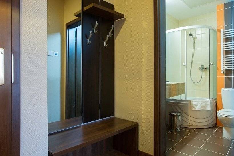 اتاق سوپریور, Inter Business Bucharest