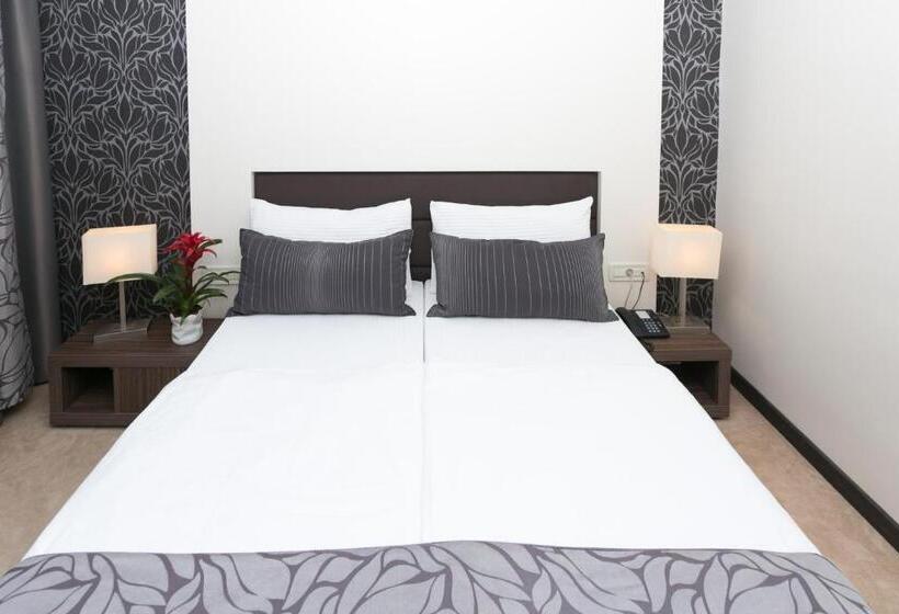 חדר סטנדרט, Beach Hotel Split