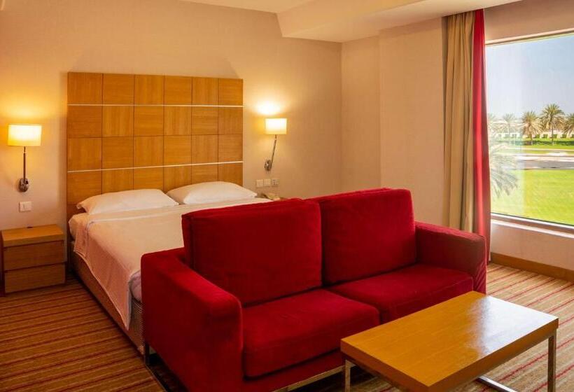 اتاق سوپریور, Golden Tulip Muscat