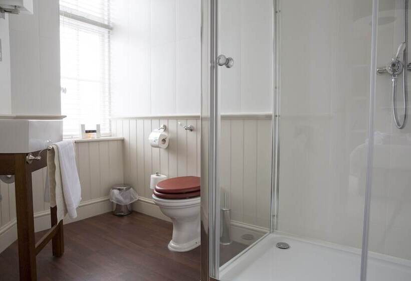 带城市景观的标准间, The Marine