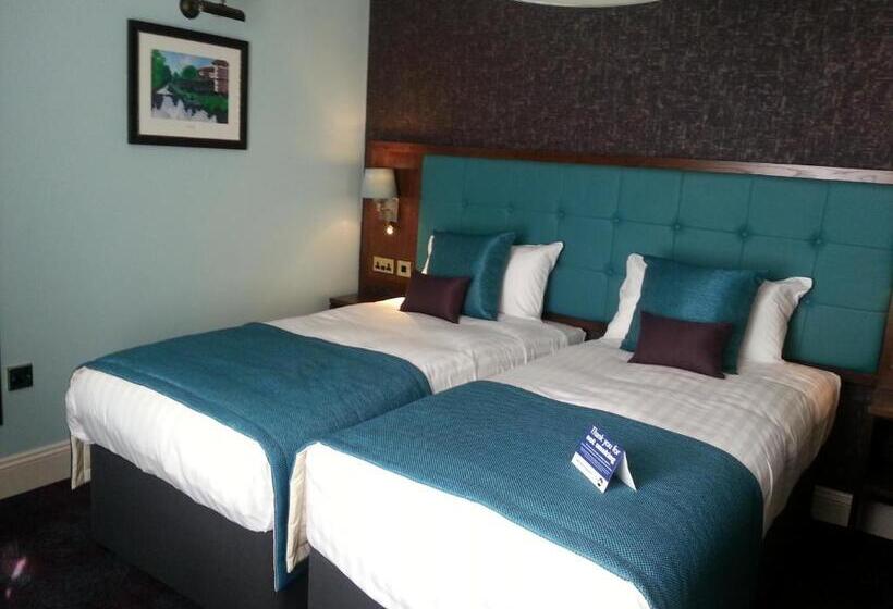 스탠다드 룸, The Queen S Head Wetherspoon