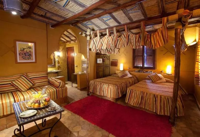 スタンダード４人部屋, Kasbah Hotel Xaluca Arfoud