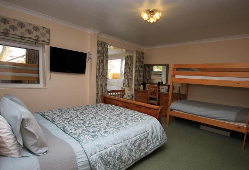 家庭间, Pine Lodge Guest House