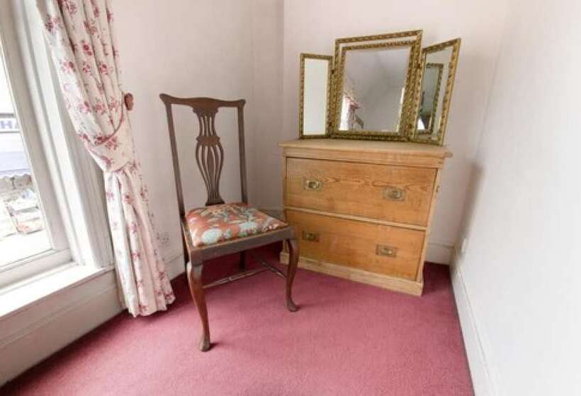 スーペリアールーム, The White Hart Inn