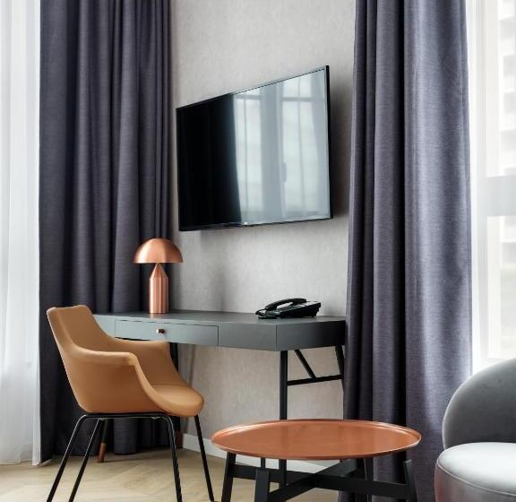 Номер Стандарт, Mercure Krakow Fabryczna City